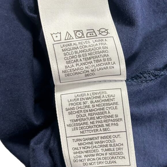 NWT Disney Parks Droid Depot Logo T-Shirt for Women Star Wars: Galaxy's Edge Xs - Picture 10 of 10